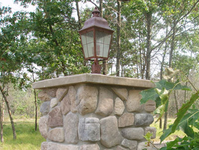 Horseshoe Bay Fieldstone Lamp Post
